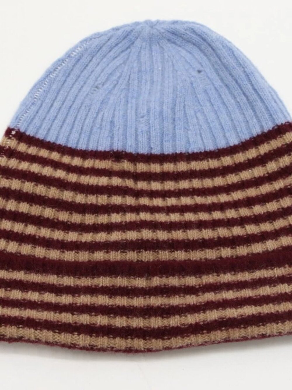 GUCCI 634623 4GB41 Blue & Red Stripped Wool Beanie
